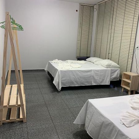 H One Hostel Goiânia Extérieur photo